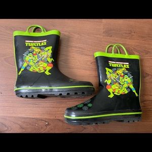Turtle Ninja Rain boots 🐢